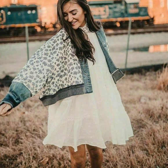 Free People DITSY DENIM Quilted FLORAL Jacket M L - Picture 6 of 10